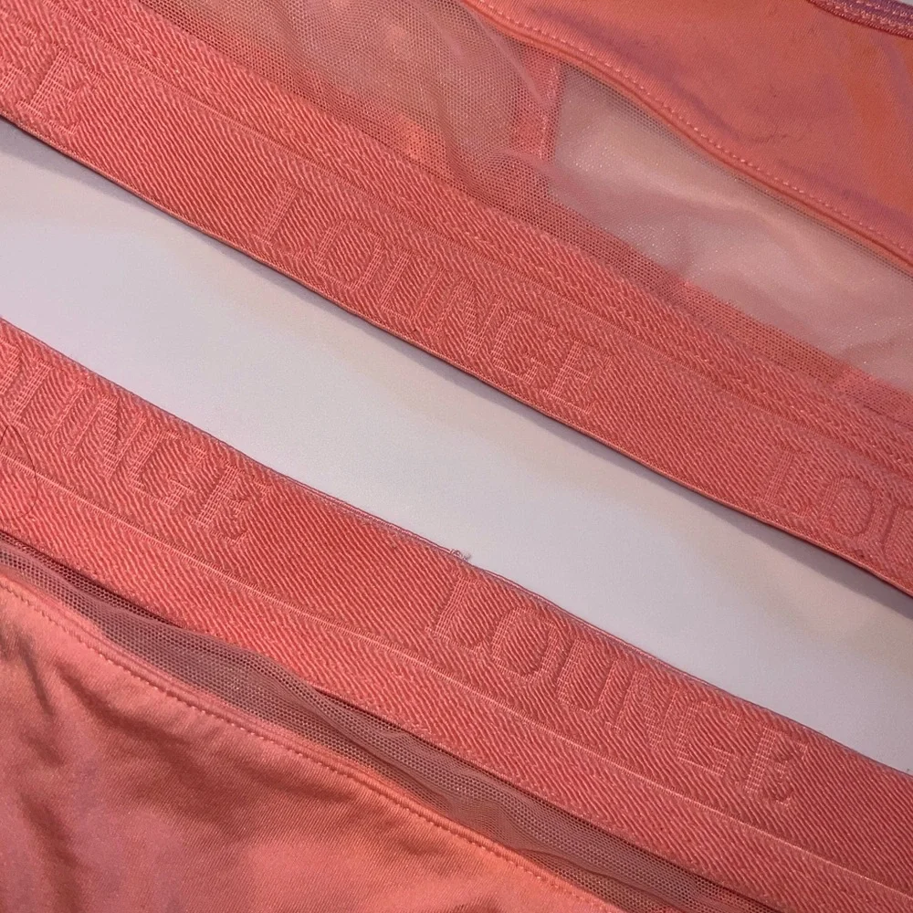 Intimates Set - Picture 5 of 9